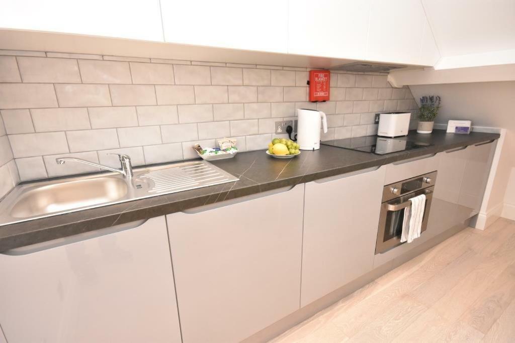 Apt 3, Opera House Ensuite 4Th Floor By Indigo Flats لندن المظهر الخارجي الصورة